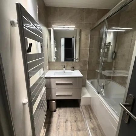 Résidence La Traverse - Bel Duplex Proche Du Centre Station Mae-4574 Apartamento