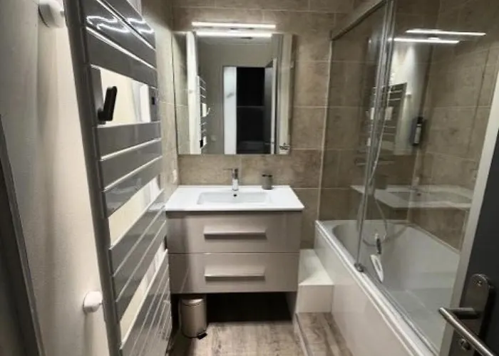 La Traverse - Bel Duplex Proche Du Centre Station Mae-4574 Apartment